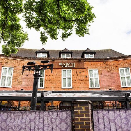 Oyo The Arch, Wembly Stadium Hotell London Eksteriør bilde